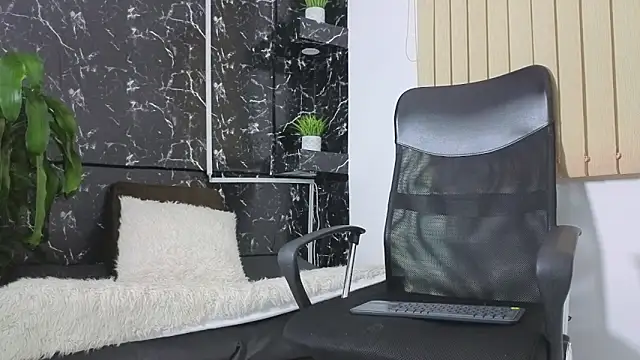 Chat XXX Live mister_eithan