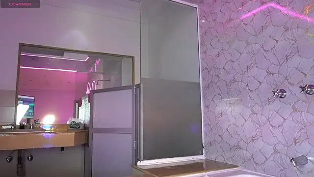 Petitte_Mussa Adlı Modelin Canlı XXX Sohbeti