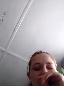 KatsuniSolis' Live XXX Chat