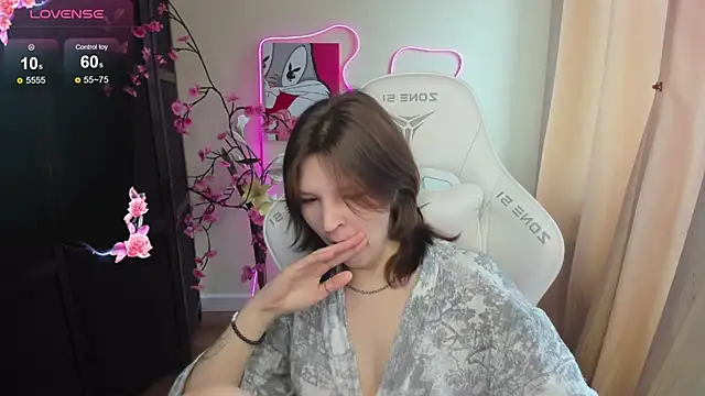 دردشة AudreyyKim الجنسية المباشرة