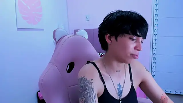 ivyheat3 Chat XXX in diretta