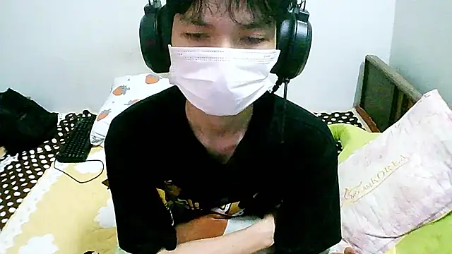 Kangc369 网络视讯表演