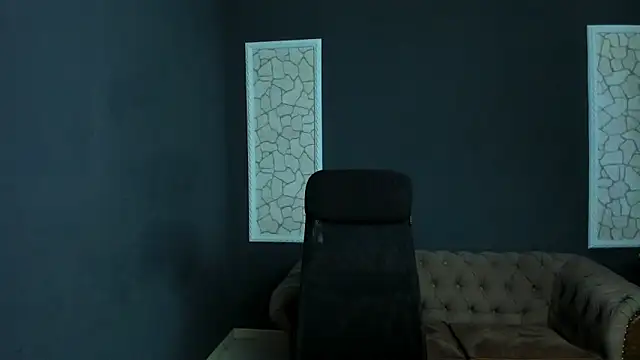 BrianHunts élő XXX-chatje