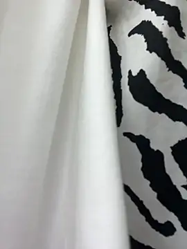 FlexibleDoll_ Pertunjukan Webcam