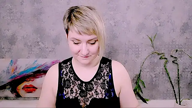 Djullia Live XXX-Chat