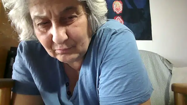 ExquisiteMature live XXX chat