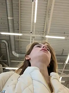 عرض كام -AngelAri-