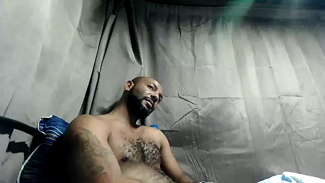 Camodick Adlı Modelin Canlı XXX Sohbeti