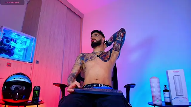 Asmodeus_bael_ Adlı Modelin Canlı XXX Sohbeti