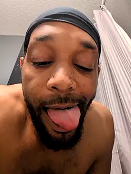 Show de TheGoldenBoldy321 na webcam