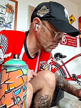 Mr_Graffitimile – Naživo XXX chat