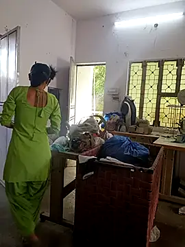 دردشة KumarSilencesex21 الجنسية المباشرة