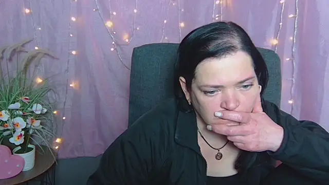 Živý XXX chat LauraFinn