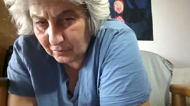 XXX chat uživo modela ExquisiteMature