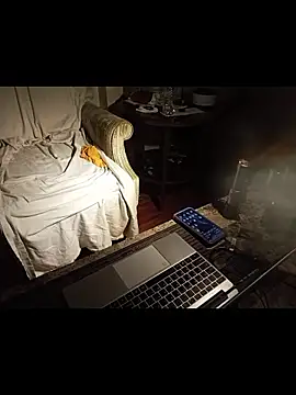 Kitrider élő XXX-chatje