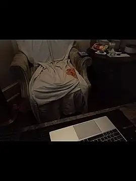 Kitrider élő XXX-chatje