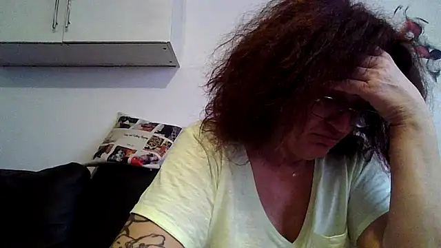 RubyyRosee 即時 XXX 聊天