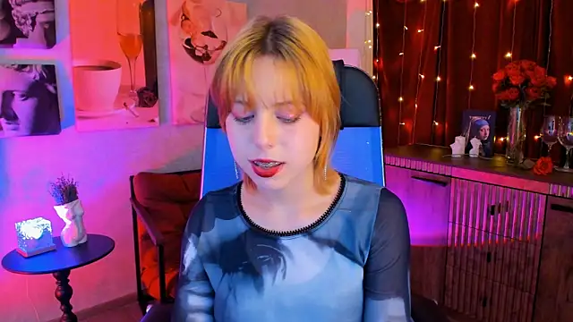 VivienneHebert Live XXX-chat