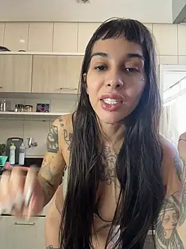 دردشة Nikatsu الجنسية المباشرة