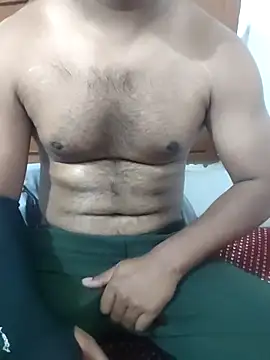 Show modela X-boy-11 na web-kameri