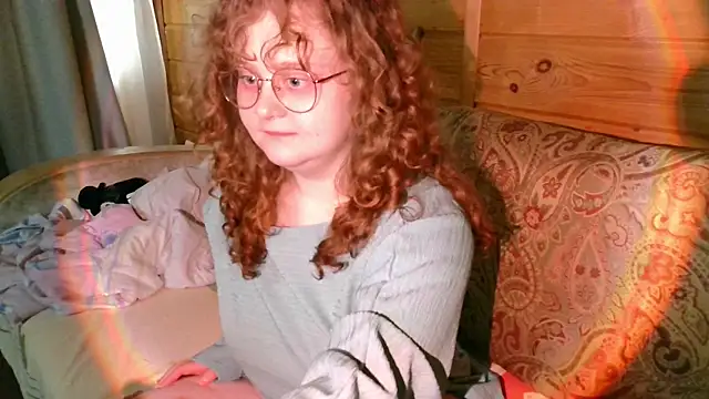 Sara_del_Sun Adlı Modelin Canlı XXX Sohbeti