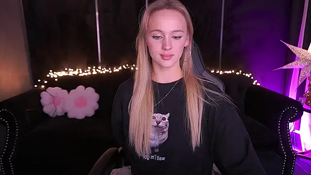 Živý XXX chat LylaYeess