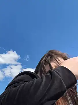 Sara_SlowのライブXXXチャット