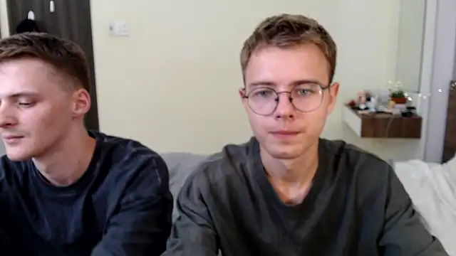 Вебкам-шоу NikiKerryCum