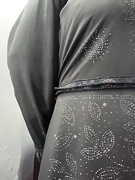 Aafreen_36's Live XXX Chat