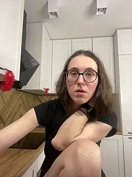 XXX chat uživo modela MartiniiSelenna