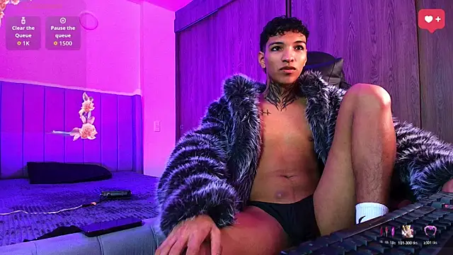 im_Usuga webcam show