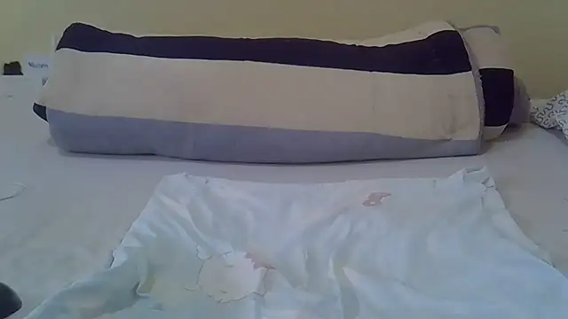 Scate Adlı Modelin Canlı XXX Sohbeti