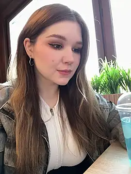 PumaShyXDのライブXXXチャット