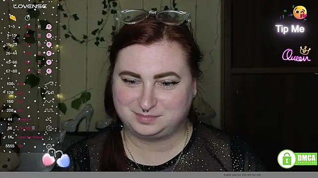 Alicia_love00 élő XXX-chatje