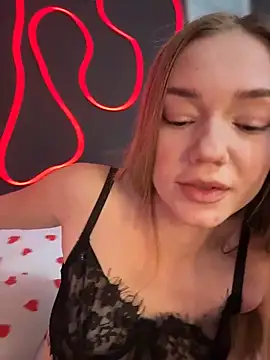 Chat XXX en directo de MilaMoone