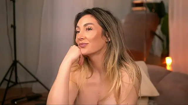 ErisVesper's Webcam Show