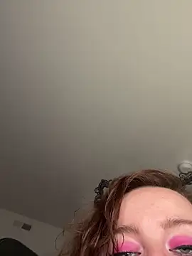 Chatroom XXX en direct de BambiKitty