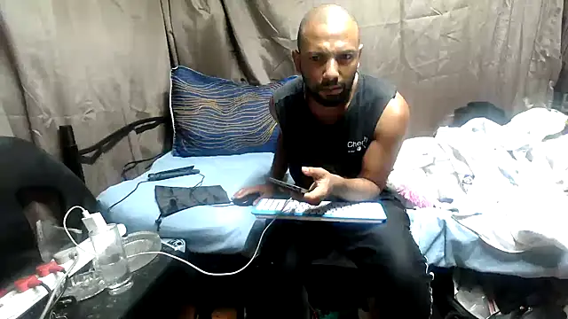 Chat XXX en directo de Camodick