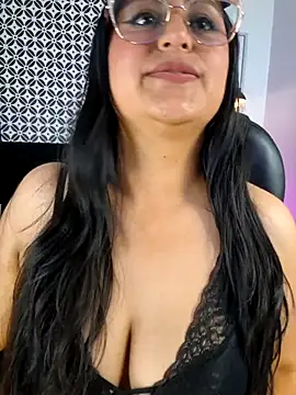 Amber_gold_: онлайн-секс-чат