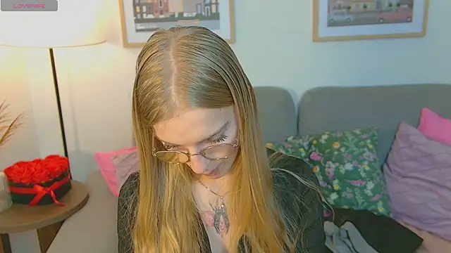 EvaEvis লাইভ XXX চ্যাট