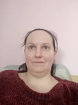 BustyLadyAlma – Live XXX-chat