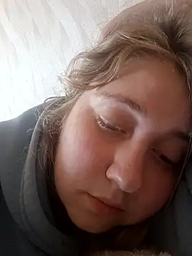 Chat XXX en directo de AnastasiaSky19