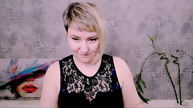 Djullia – Naživo XXX chat