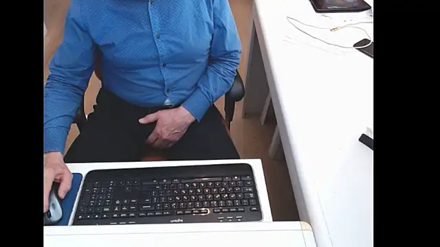 dutchpornking: онлайн-секс-чат