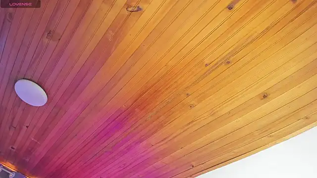 Irisbeel's Live XXX Chat