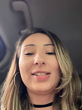 Wonder_Kari's Live XXX Chat