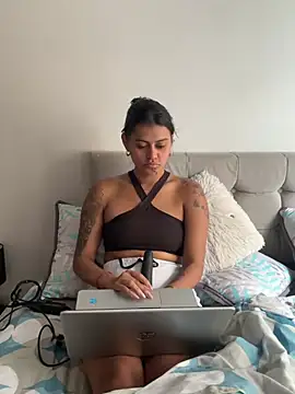 RachelWeisz_'s Live XXX Chat