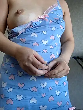 دردشة Emi_hot1 الجنسية المباشرة