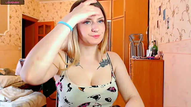 MariaBlue_'s Live XXX Chat