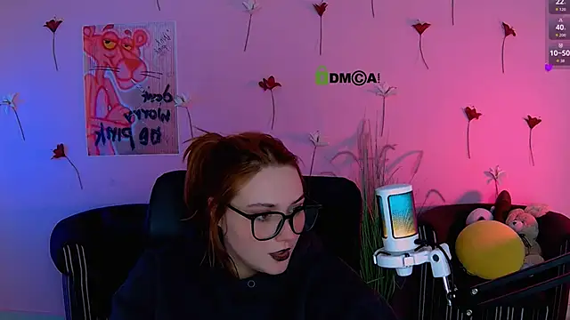 casey_meow_'s Live XXX Chat